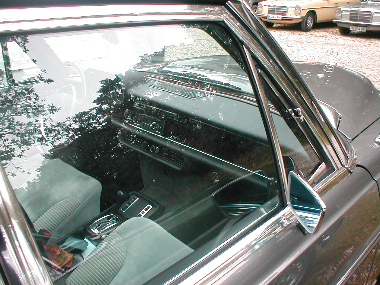 Image 22 of 58  -  406 kB