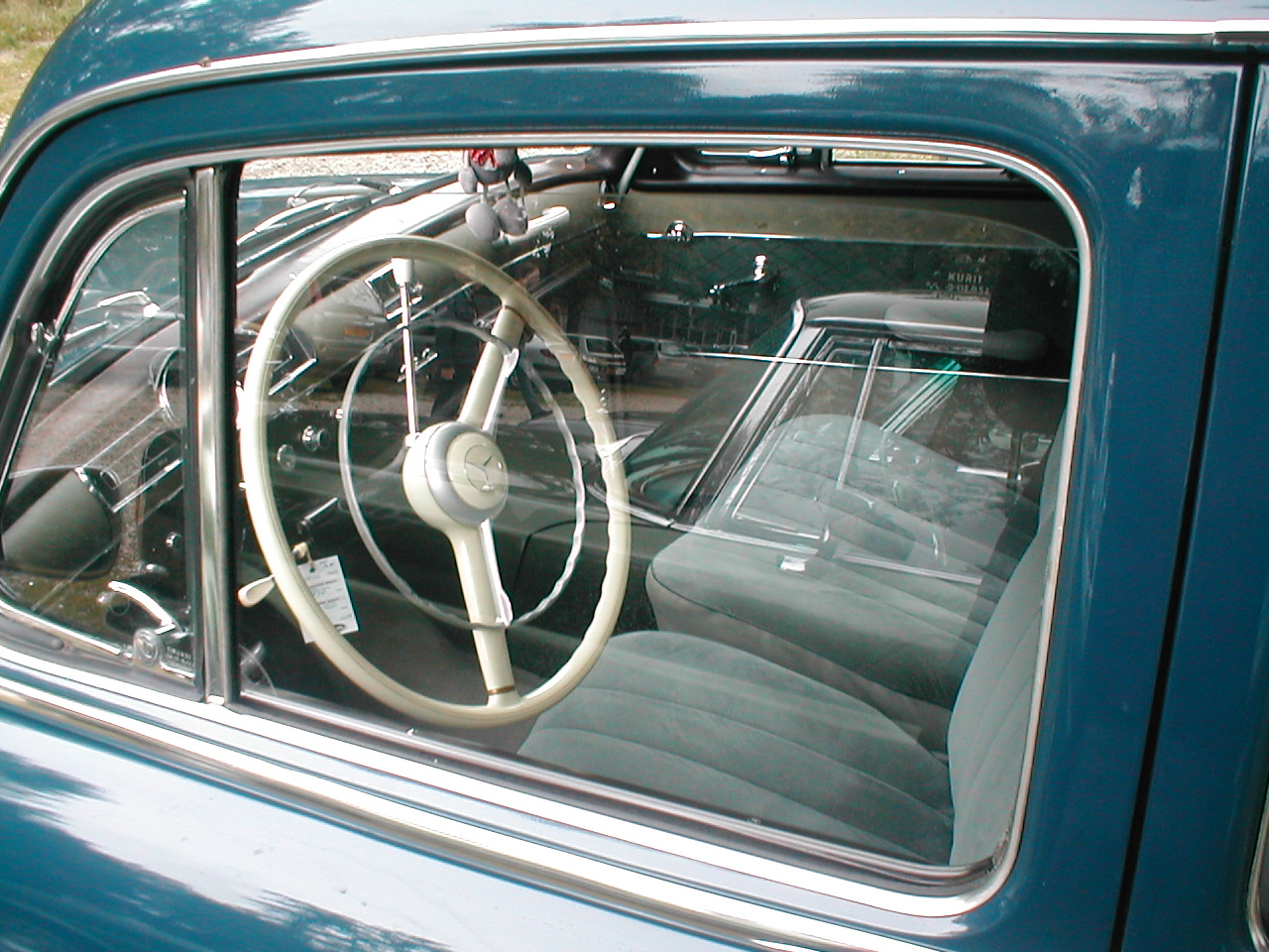 Image 27 of 58  -  384 kB