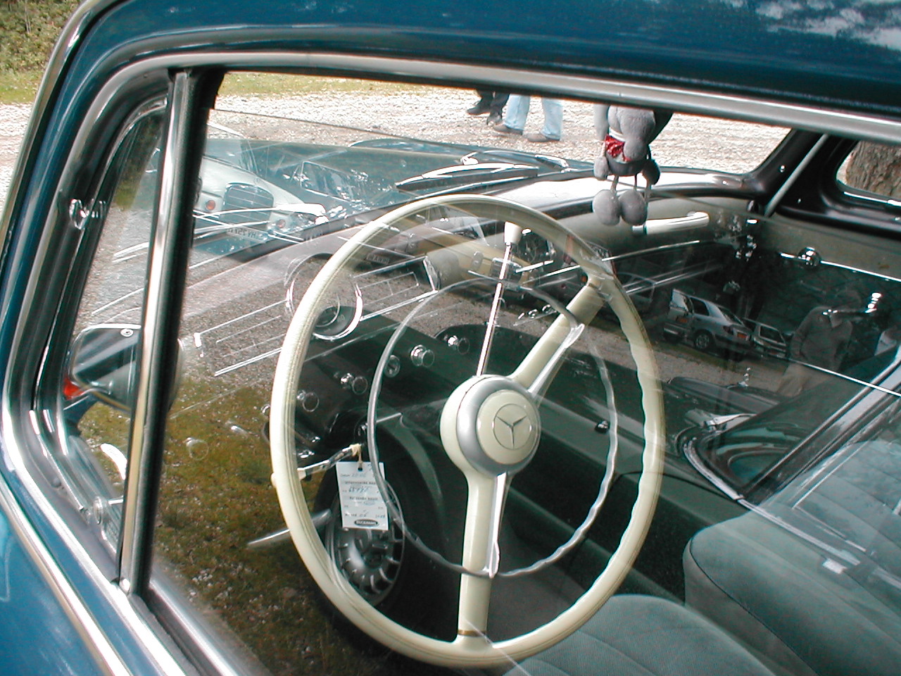 Image 28 of 58  -  400 kB